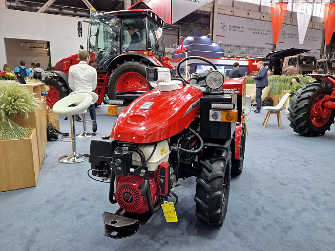 Казанский федеральный университет и «МТЗ-Татарстан» представили свой беспилотный трактор