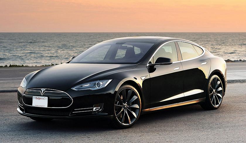Элон Маск рассказал об обновлении автопилота Tesla