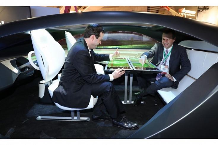 Компания Panasonic представила салон самоуправляемых автомобилей