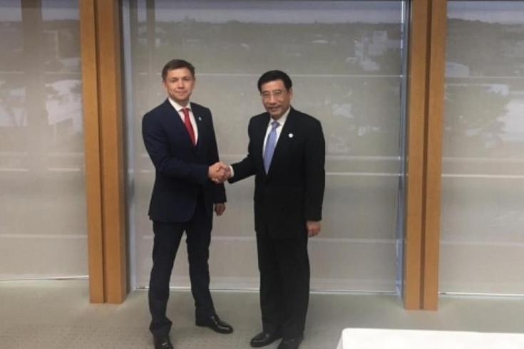 Глава Минкомсвязи предложил производить китайское оборудование для 5G и IoT в России Глава Минкомсвязи предложил производить китайское оборудование для 5G и IoT в России
