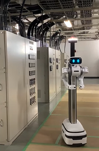 Японская NTT Data протестировала роботов, которые заменят сотрудников дата-центров