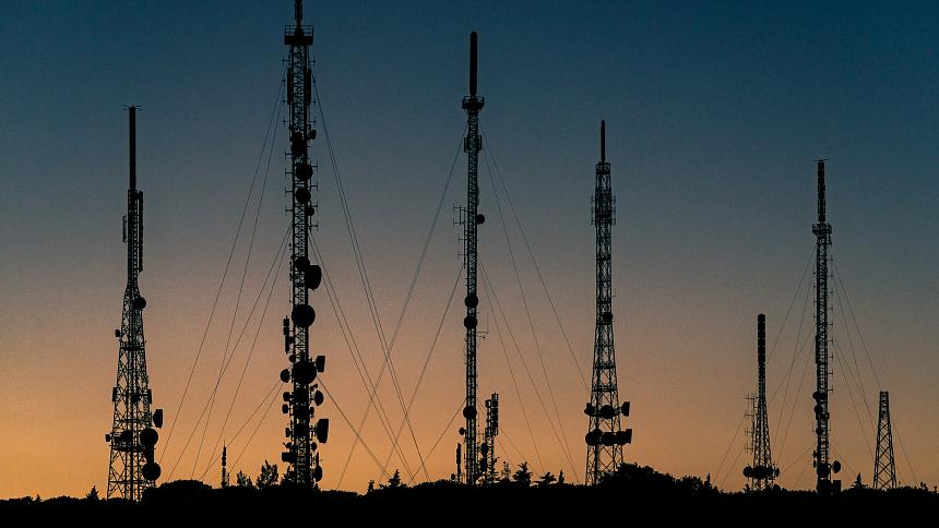 Объем рынка телекоммуникаций в 2021 году превысил 1,8 трлн руб.